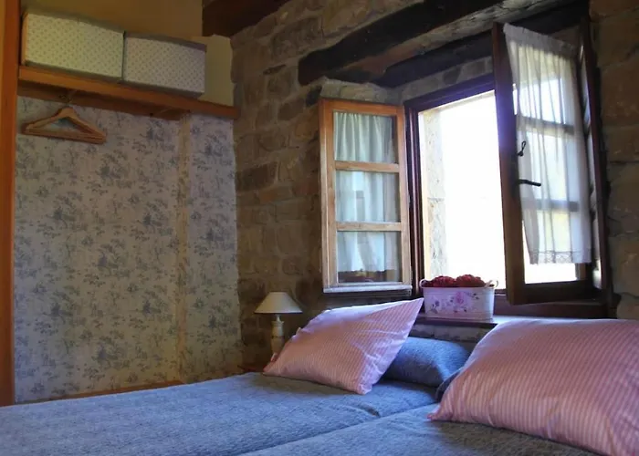 Lavieja Panaderia 2 Con Encanto * Vega de Pas